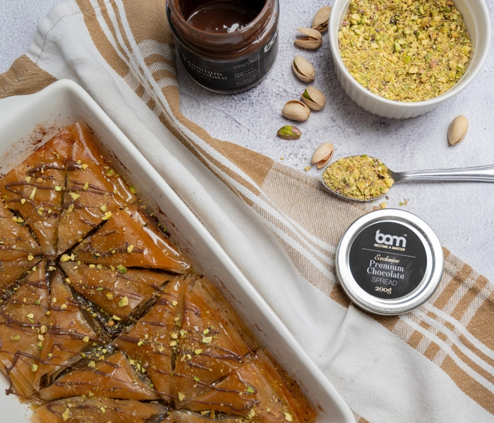 prémium csokoládé baklava pisztáciával