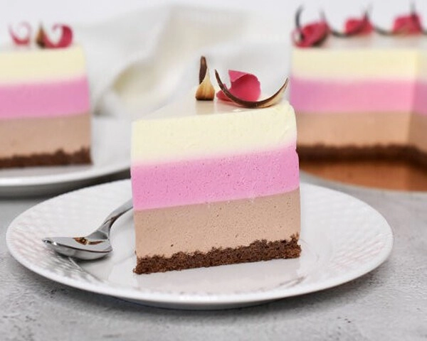tricolor torta