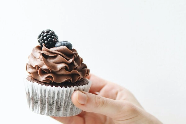 csokoládékrém süteményekhez kosarakhoz vagy cupcake-ekhez
