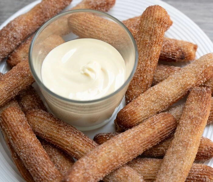 vaníliás churros fehér csokoládéval