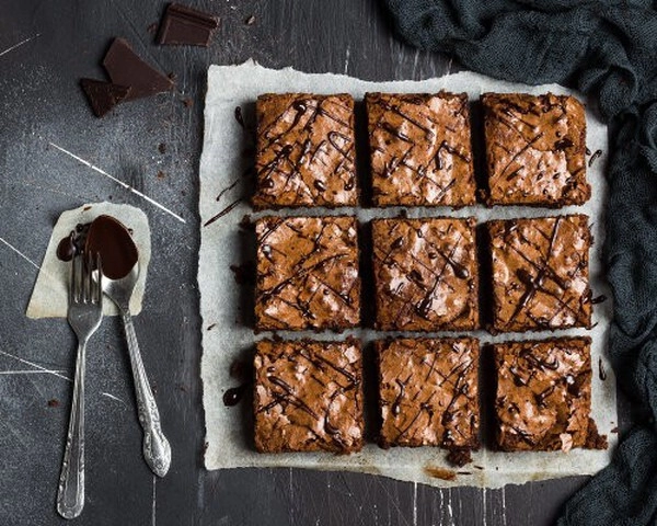 brownie csokoládéval