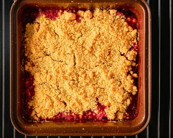 crumble őszibarackkal