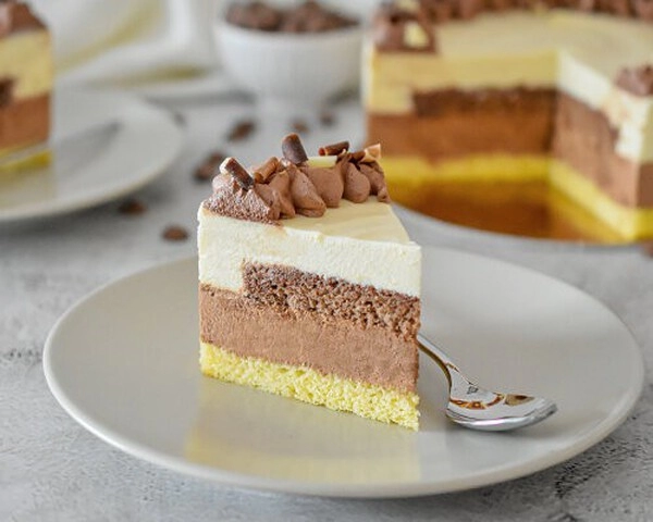 csokoládé-vanília torta