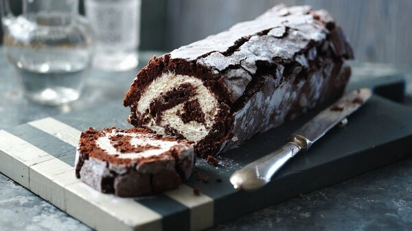 csokoládé roulade vaníliakrémmel